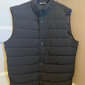Zara vest size L